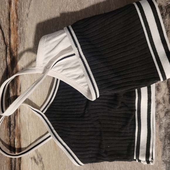 Lot of 6 youth M bralettes - Picture 5 of 7